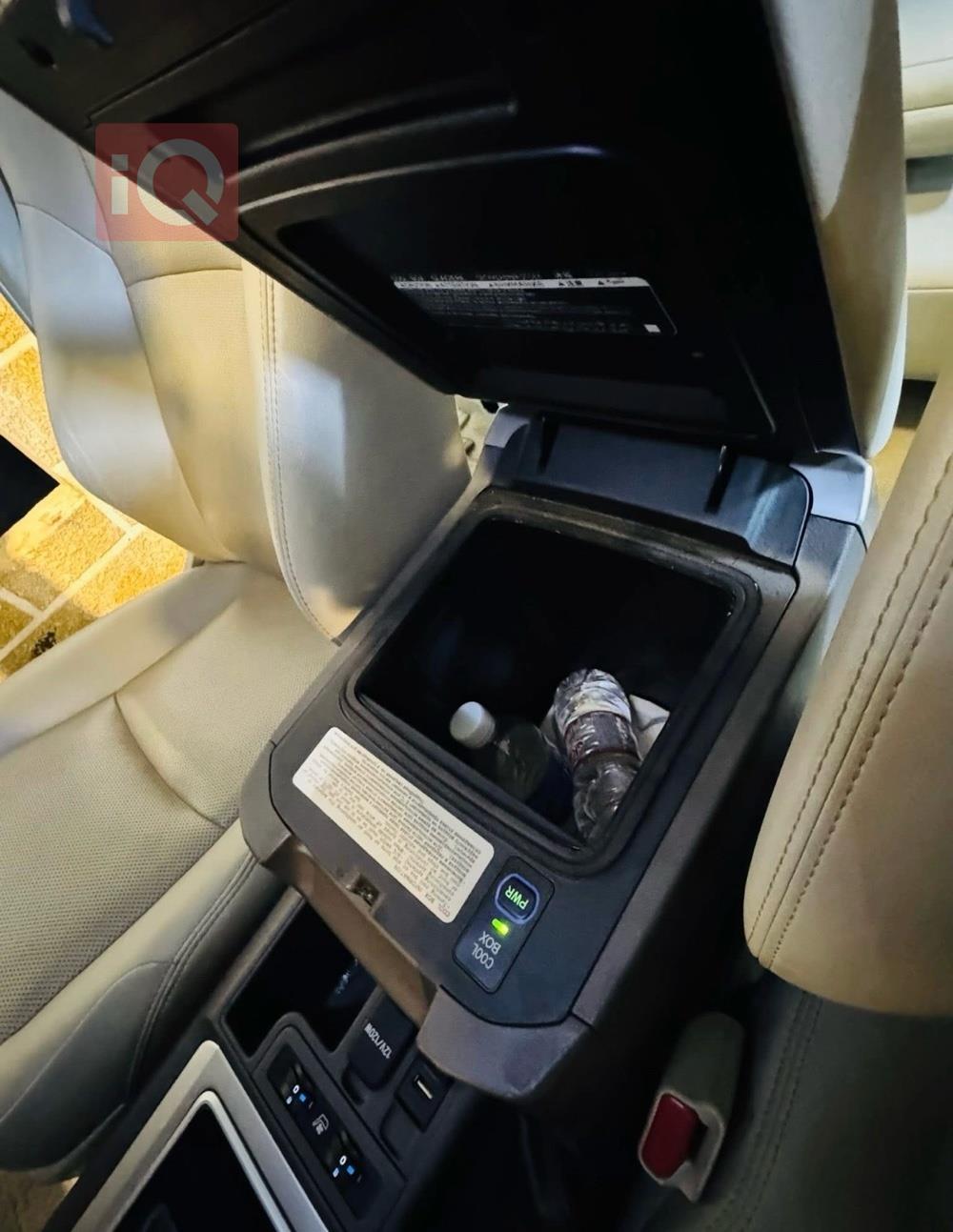 تۆیۆتا لاندكروزر پرادۆ